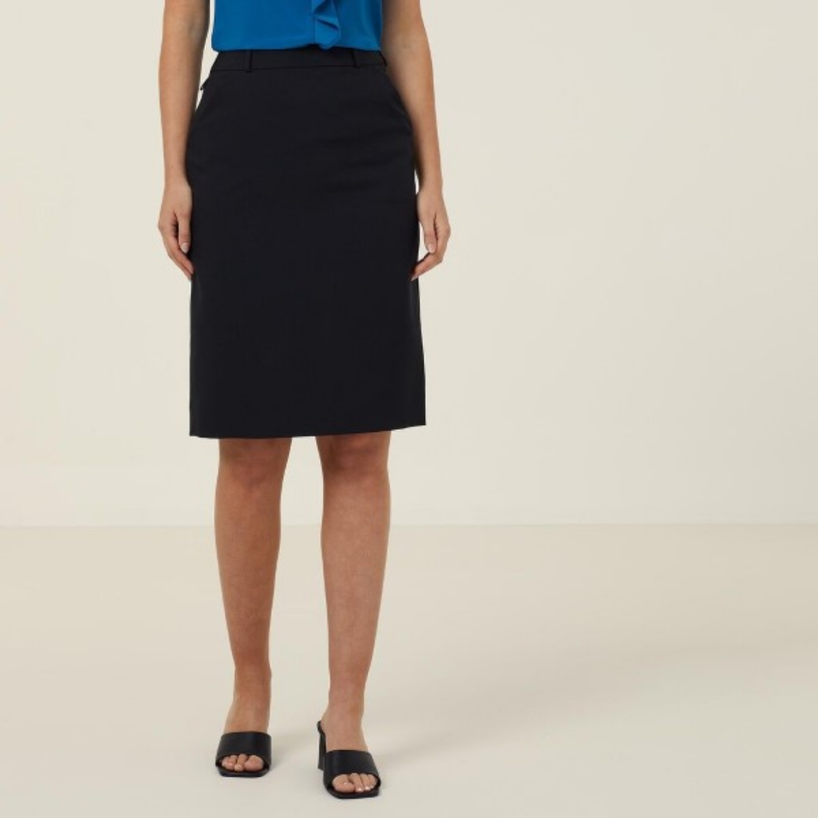 Picture of NNT Ladies Helix Dry Poly Pleat Skirt