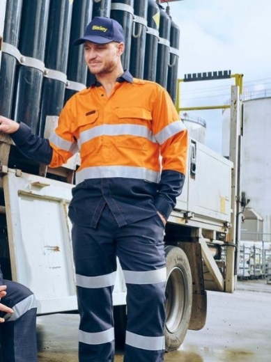 Picture of Bisley Apex 160 Taped Hi Vis FR Ripstop Vented Shirt