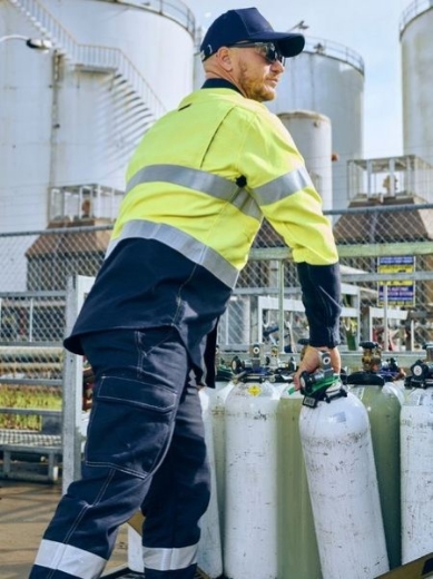 Picture of Bisley Apex 160 Taped Hi Vis FR Ripstop Vented Shirt